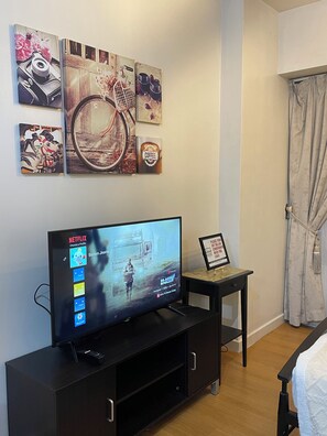 Comfort Studio, Non Smoking, City View - 8 Adriatico (Manila)