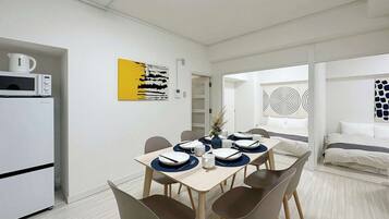 3 soverom, strykejern/-brett, wi-fi og sengetøy