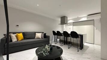 Televisión y oficina