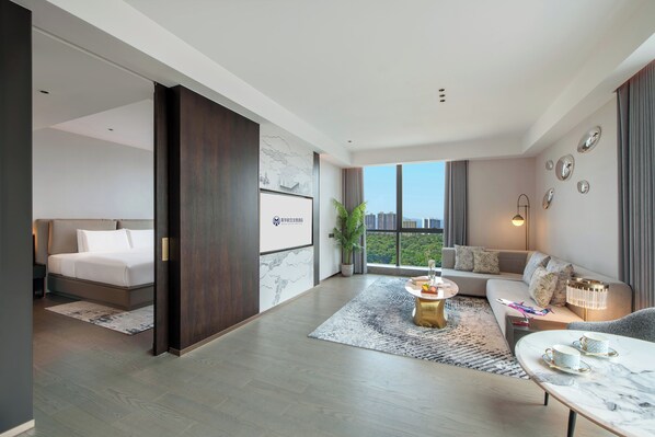 行政單人房 | 高級寢具、羽絨被、迷你吧、書桌