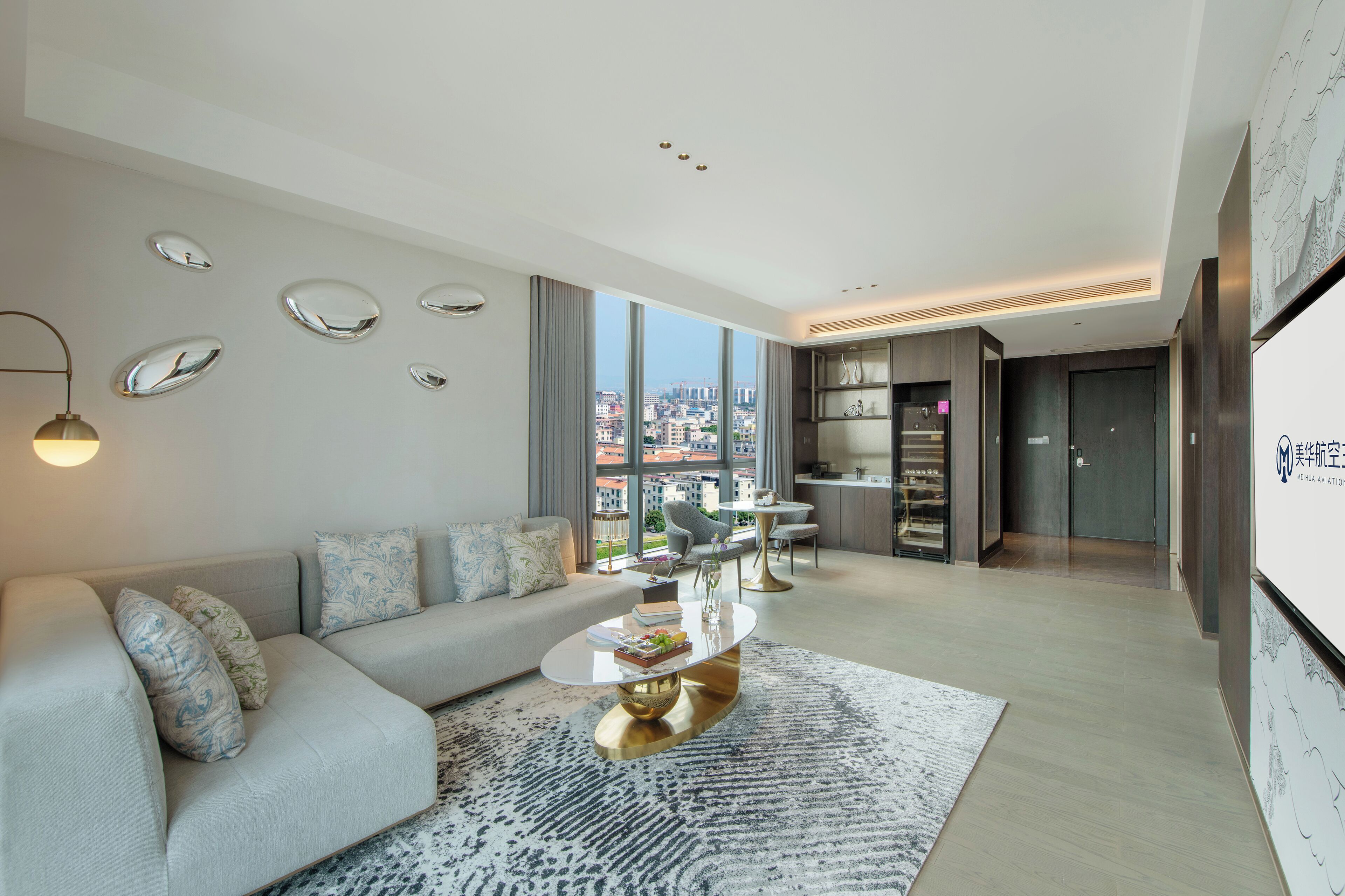 Executive Single Room | Premium bedding, down duvets, minibar, desk