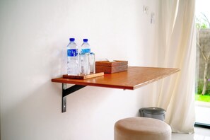 Habitación básica doble | Escritorio, insonorización y wifi gratis 