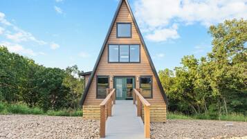 Bagian depan properti