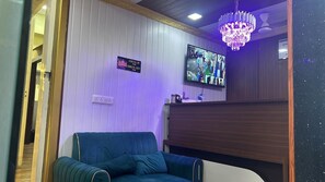 Coin salon dans le hall