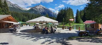 Beautiful apartment for 2 people with WIFI, TV and pets allowed