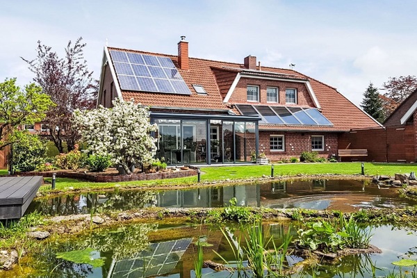 L'Eau, Plante, Propriété, Bâtiment, Ciel, Nuage, Paysage Naturel, Végétation, Arbre, Maison