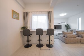 55-inch flat-screen TV with digital channels, toys - Miyako Beach Resort (Miyakojima)