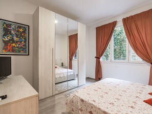 2 Schlafzimmer, Reisekinderbett, kostenloses WLAN