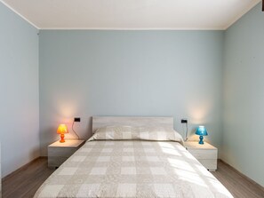 2 chambres, lit de bébé portatif, accès au Wi-Fi (inclus)