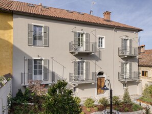 Exterior - Beautiful apartment for 4 guests with A/C, WIFI, TV, terrace and panoramic view (Briaglia)