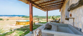 Preciosa casa de vacaciones privada con A/C, piscina privada, WIFI, TV, terraza, vista panorámica