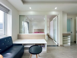 Lägenhet Comfort - 1 sovrum | Skrivbord, arbetsyta för laptop och gratis wi-fi