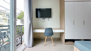 Comfort Studio, 1 Katil Kelamin (Double), Balcony | Meja, ruang kerja komputer riba, Wi-fi percuma 