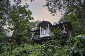 Superior Suite, Balcony, Garden View | Desk, laptop workspace, iron/ironing board, free WiFi