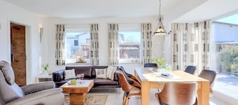 Wonderful villa for 6 guests with WIFI, TV, pets allowed and parking