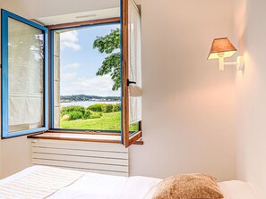 2 slaapkamers, reisbedje, wifi