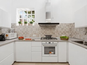 Horno, silla alta para bebés