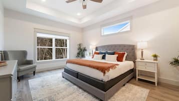 3 habitaciones, escritorio, tabla de planchar con plancha y wifi gratis