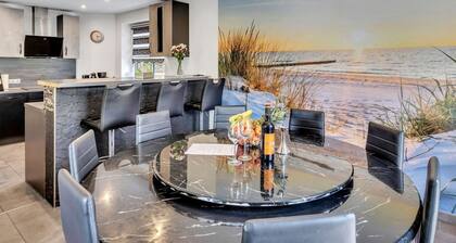 Wonderful private villa for 8 guests with WIFI, TV, terrace, pets allowed and parking