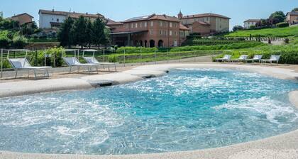 Wonderful private villa with private pool, WIFI, hot tub, A/C, TV, terrace and panoramic view