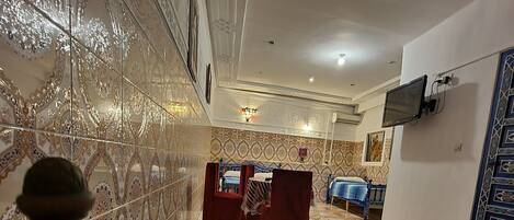 Triple Room, Sea View | Iron/ironing board, free WiFi