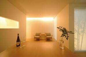 Interior - 时光驿站/难波心斋桥天王寺商圈内/著名日本建筑设计师打造日式町屋双层独栋/地铁站步行1分钟/机场直达 (大阪)