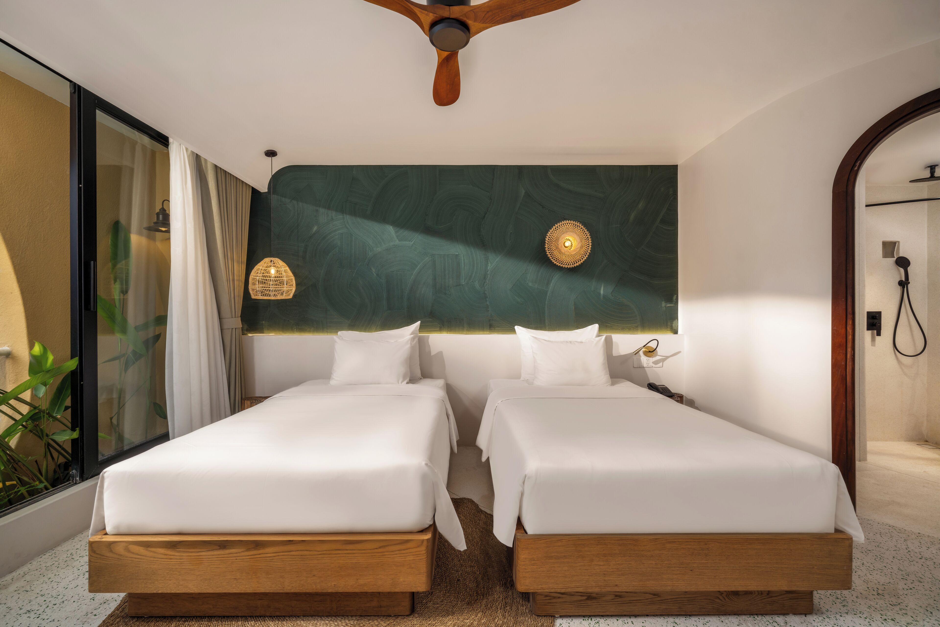Literie de qualité supérieure, minibar, décoration personnalisée
