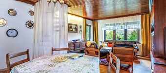 Maravillosa casa de vacaciones privada con WIFI, TV, terraza, mascotas permitida y aparcamiento