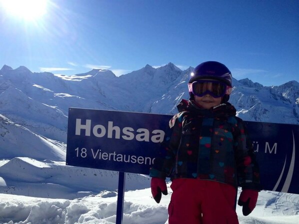 Snow and ski sports
