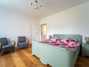 3 chambres, accès au Wi-Fi (inclus)