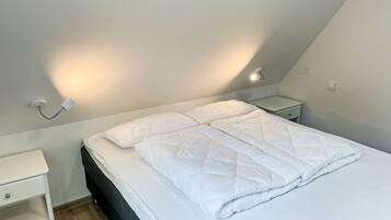 2 Schlafzimmer, Reisekinderbett, kostenloses WLAN