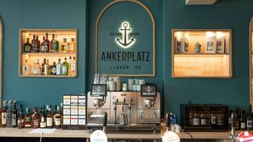 Bar (in der Unterkunft)