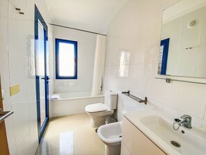 Hair dryer - Beautiful private villa for 3 people with private pool, WIFI, A/C, TV and patio (Playa Blanca)