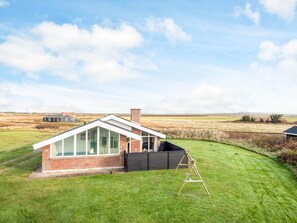 House | Exterior - Cozy Pool House by the Sea - By Traum Ferienwohnungen (Harboore)