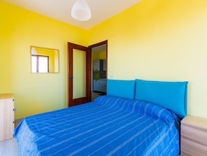 2 Schlafzimmer, Reisekinderbett, kostenloses WLAN
