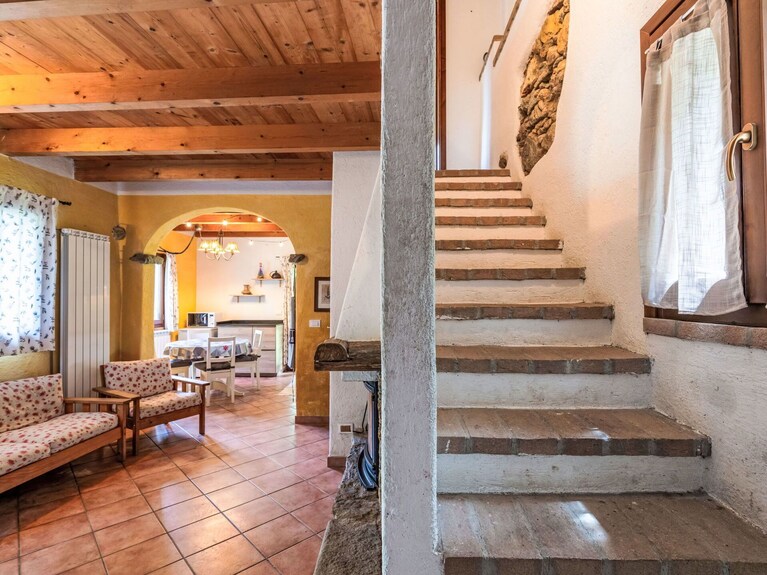 Estupenda Casa De Vacaciones Privada Para 6 Personas Con Wifi, Tv, Patio Y Mascotas Permitida - Rialto
