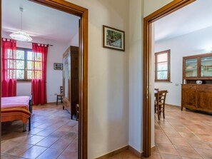 4 camere, ferro/asse da stiro, culla da viaggio