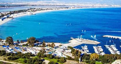 Wonderful private villa for 6 guests with A/C, TV, patio and panoramic view