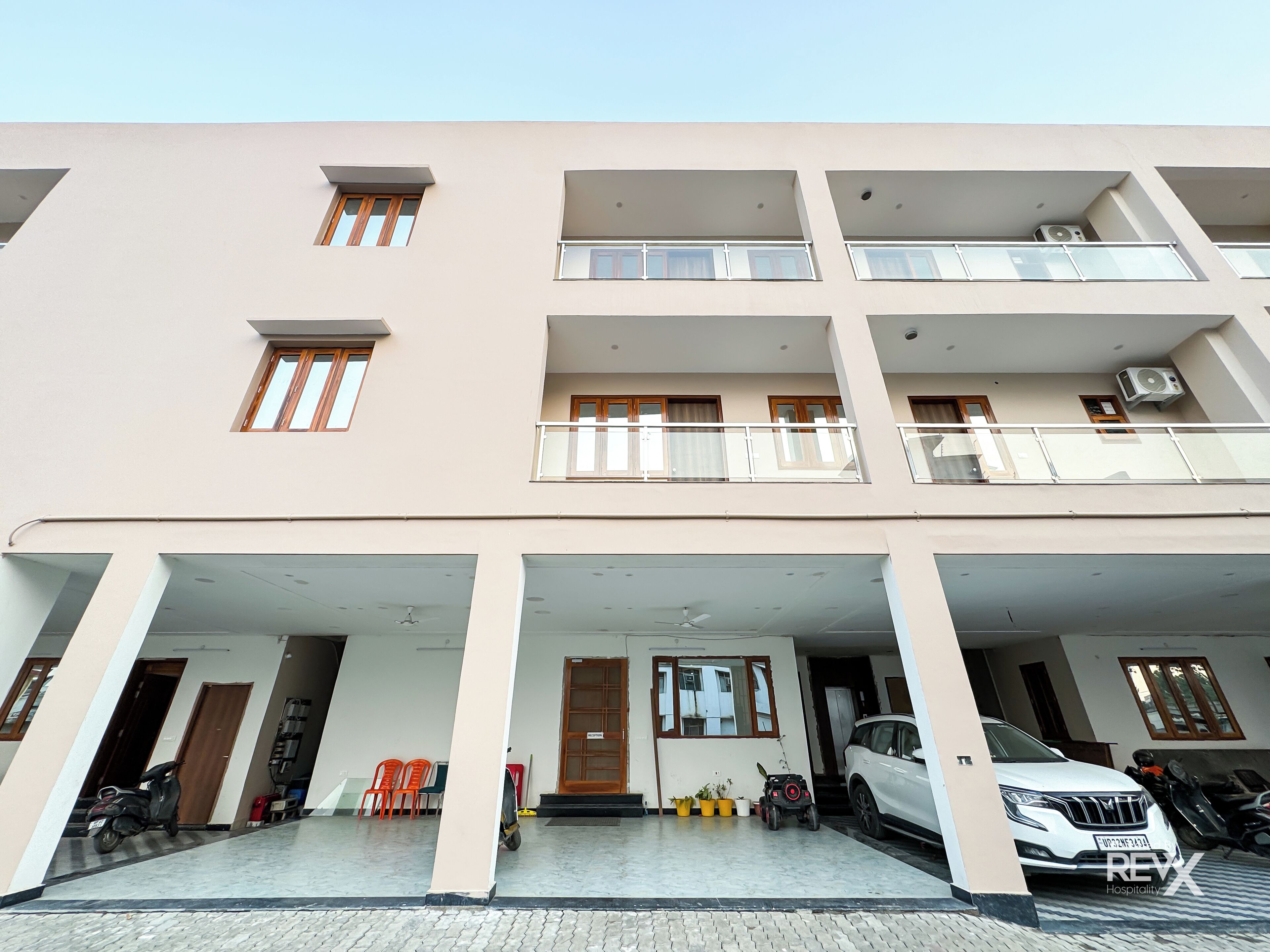 Bagian depan properti