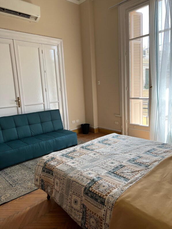 1 bedroom, WiFi, bed sheets