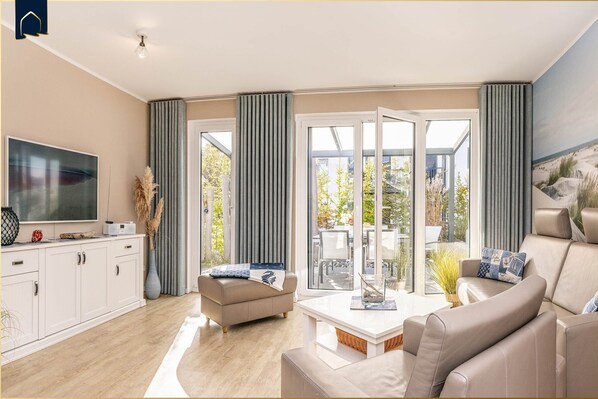 Télévision, chaîne hi-fi