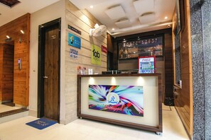 Reception - Hotel Rosewood Inn (Amritsar)