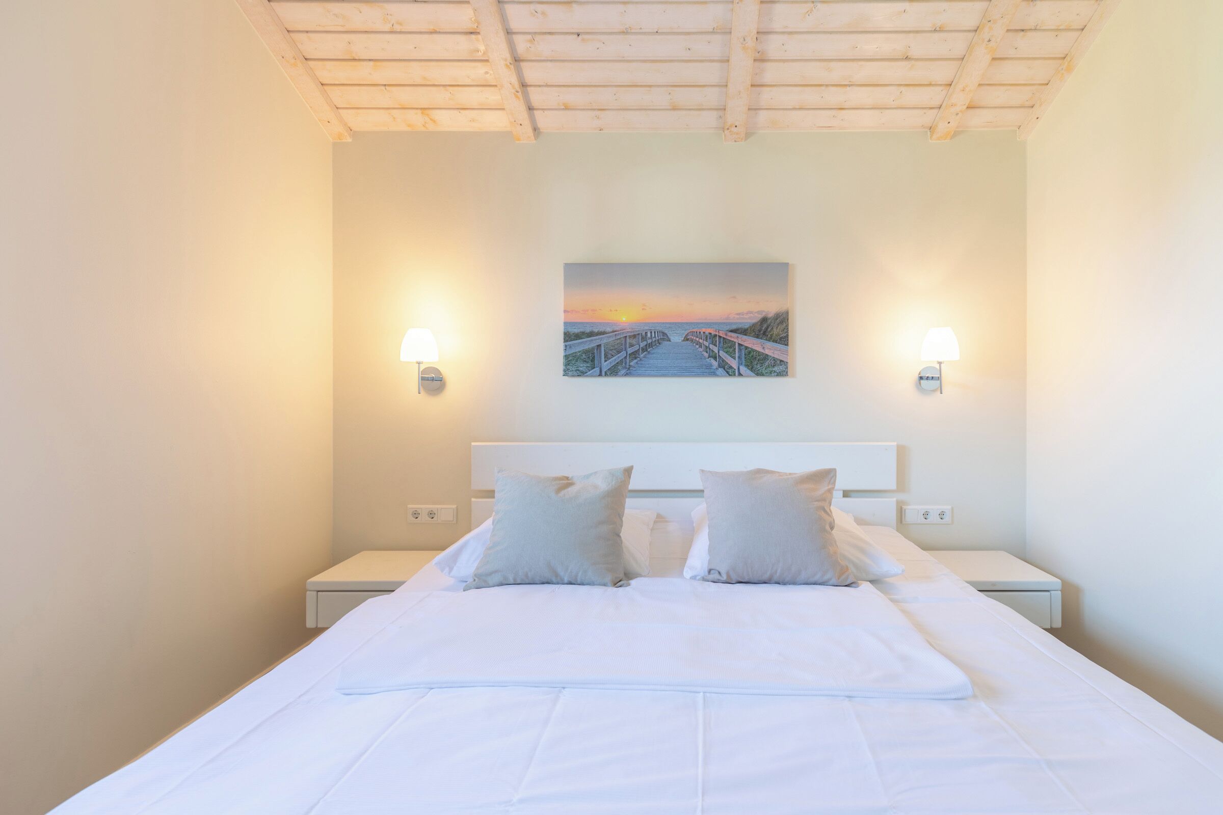 2 slaapkamers, een strijkplank/strijkijzer, reisbedje, gratis wifi