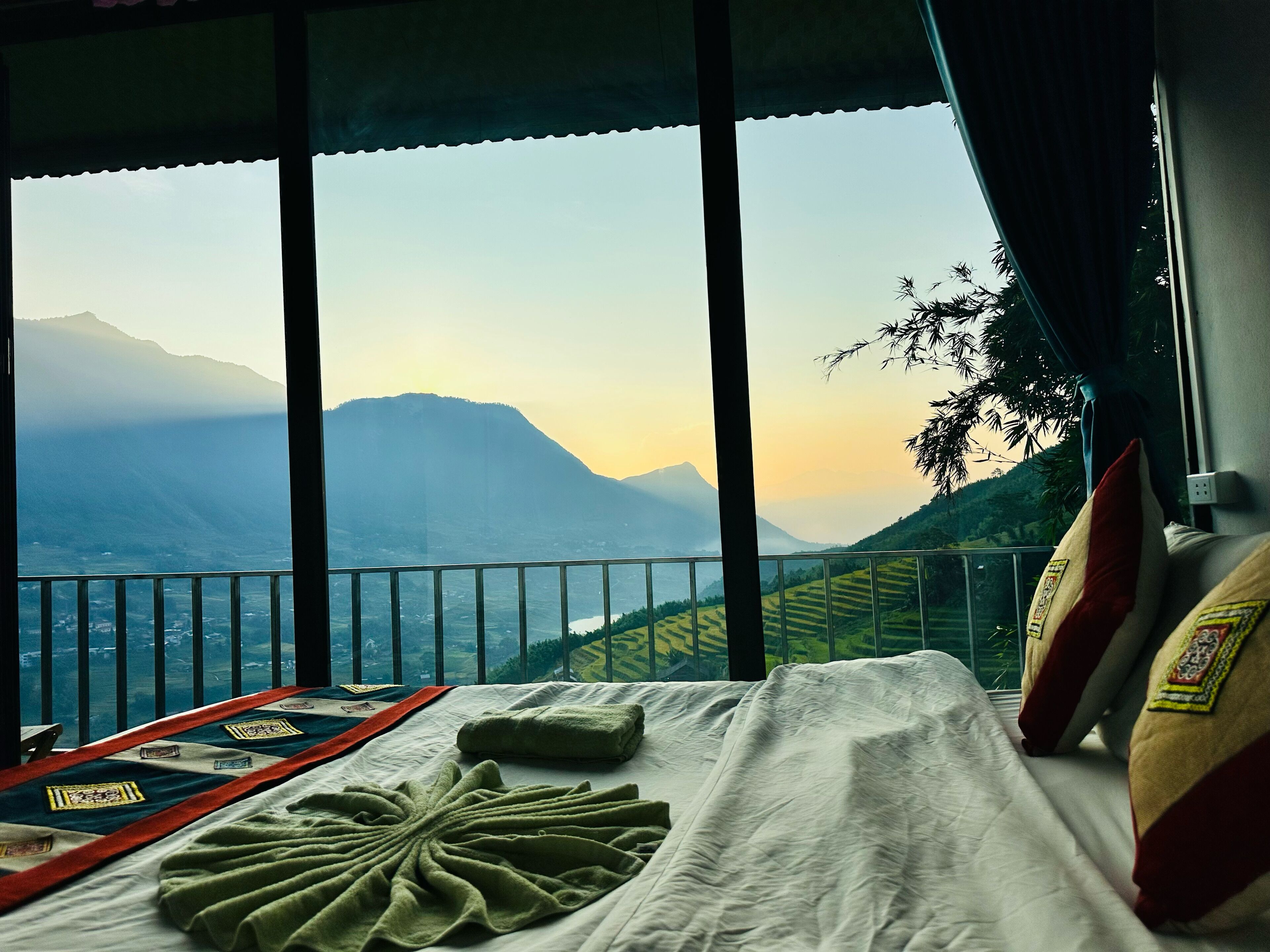 Deluxe Kulübe | Güneşlik/perde 