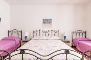 Villa | 2 bedrooms, bed sheets - 4085 Villa Teresa Portoselvaggio by Barbarhouse (Nardò)