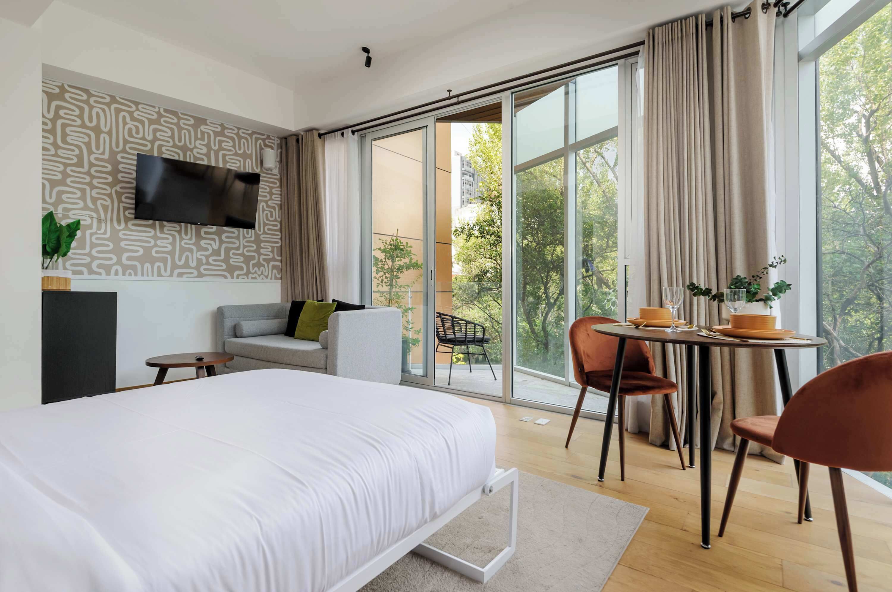 1 bedroom, WiFi, bed sheets