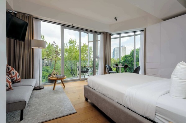 1 bedroom, WiFi, bed sheets