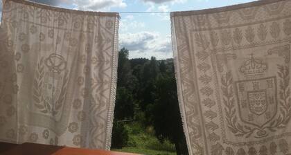 Casa do Laranjal-Ă s Portas do GerĂȘs e Perto de Interessantes Cidades a Visitar