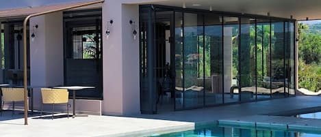 Seasonal outdoor pool