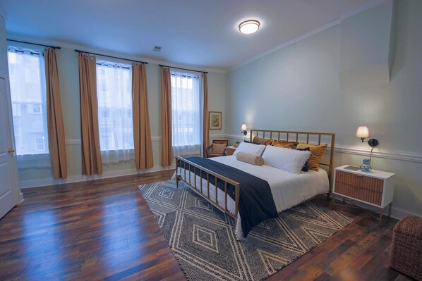 2 bedrooms, desk, free WiFi, bed sheets